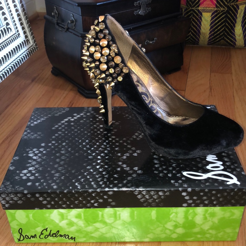 Sam Edelman Rosa Black Velvet spiked heel pump